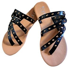 🛑Last Pair🛑Tiara Slip-On Thong Studded Sandals Black 6
